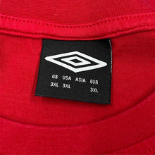 Load image into Gallery viewer, UMBRO ENGLAND Football Embroidered Mini Logo Tape Sleeve Short Sleeve T-Shirt
