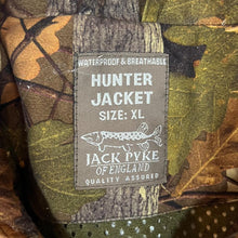 Load image into Gallery viewer, JACK PYKE &quot;Hunter Jacket&quot; Woodlands Camo Camouflage Waterproof Breathable Jacket
