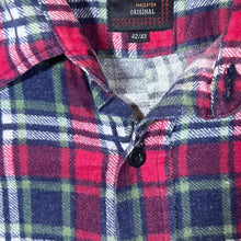 Load image into Gallery viewer, Vintage Majester Red Green White Plaid Check Long Sleeve Cotton Flannel Shirt

