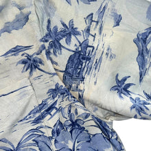 Load image into Gallery viewer, Vintage Tommy Bahama Floral Hawaiian Tropical Patterned Silk Short Sleeve Shirt
