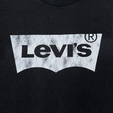 Load image into Gallery viewer, Levi's Classic Tab Logo Spellout Black Graphic T-Shirt
