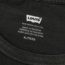 Load image into Gallery viewer, Levi's Classic Red Tab Big Logo Spellout Graphic Black Short Sleeve T-Shirt

