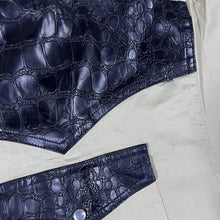 Load image into Gallery viewer, Vintage Black Faux Leather Panel Cowboy Western Beige Popper Long Sleeve Shirt GB 43/44
