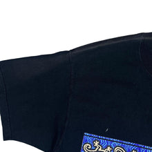 Load image into Gallery viewer, Vintage 90&#39;s HAWAIIAN GECKOS Cave Art Souvenir Spellout Graphic Black T-Shirt
