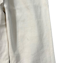 Load image into Gallery viewer, Vintage 90&#39;s C&amp;A FADE OUT Classic Cream Denim Tapered Fit Mom Jeans
