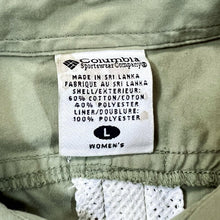 Load image into Gallery viewer, COLUMBIA SPORTSWEAR Classic Green Utility Hiking Outdoor Long Sleeve Shirt
