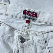 Load image into Gallery viewer, Vintage Authentic Blues Classic Cream White Denim Tapered Jeans
