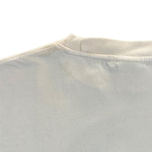 Load image into Gallery viewer, Vintage Disney Mickey's World "Globe Trotter" Souvenir Graphic Cream T-Shirt
