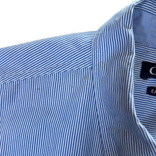 Load image into Gallery viewer, Early 00&#39;s CHAPS Embroidered Mini Crest Logo Striped Long Sleeve Button-Up Cotton Shirt
