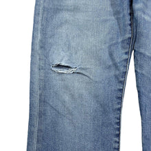 Load image into Gallery viewer, LEVI&#39;S 502 Classic Regular Tapered Fit Blue Denim Zipper Fly Jeans
