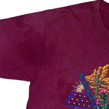 Load image into Gallery viewer, Vintage 90&#39;s Oneita LAS VEGAS Souvenir Graphic Single Stitch T-Shirt
