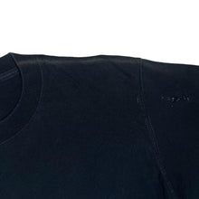 Load image into Gallery viewer, Vintage 90&#39;s HAWAIIAN GECKOS Cave Art Souvenir Spellout Graphic Black T-Shirt
