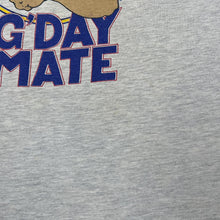 Load image into Gallery viewer, Vintage 90&#39;s G&#39;DAY MATE &quot;Australia&quot; Kangaroo Cartoon Souvenir Spellout Graphic T-Shirt
