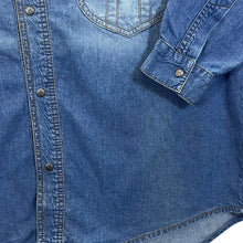 Load image into Gallery viewer, Vintage Stockerpoint Cowboy Western Blue Denim Popper Long Sleeve Shirt
