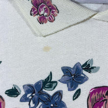 Load image into Gallery viewer, Vintage 90’s Blair Floral Flower Nature Graphic Cream Collared Sweatshirt
