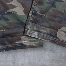 Load image into Gallery viewer, Early 00&#39;s Trekking Basics Camo Camouflage Pattern Cargo Combat Trousers
