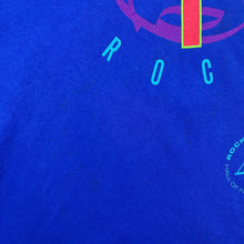 Load image into Gallery viewer, Vintage 90&#39;s Cronies ROCK AND ROLL HALL OF FAME &quot;Built 4 Rock&quot; Souvenir Graphic Single Stitch T-Shirt
