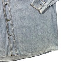 Load image into Gallery viewer, Vintage Cowboy Western Stonewashed Blue Denim Long Sleeve Cotton Shirt
