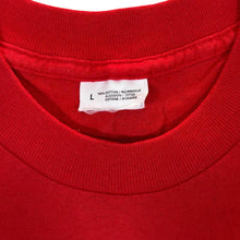 Load image into Gallery viewer, Vintage 90&#39;s Screen Stars MANCHESTER UNITED FC Eric Cantona Football Graphic Single Stitch T-Shirt
