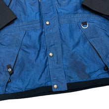 Load image into Gallery viewer, Vintage THE NORTH FACE TNF “Extreme Gear” Hiking Utility Tech Wear Jacket
