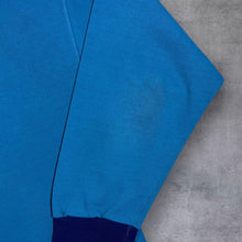 Load image into Gallery viewer, Vintage 80&#39;s Les P&#39;tits Loups Cartoon Spellout Graphic Blue Sweatshirt
