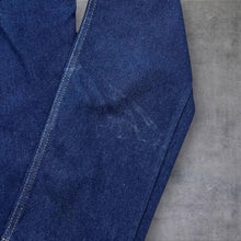 Load image into Gallery viewer, Vintage Lee Riders Classic Blue Denim Straight Leg Regular Fit Jeans
