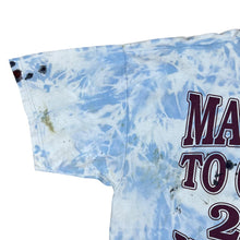 Load image into Gallery viewer, WEST HAM UNITED &quot;Play Off Final 2005&quot; Football Souvenir Graphic Tie Dye Distressed T-Shirt
