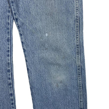 Load image into Gallery viewer, Early 00&#39;s WRANGLER &quot;Regular Fit&quot; Blue Denim Distressed Straight Leg Jeans
