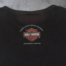 Load image into Gallery viewer, Y2K Harley Davidson Thames Valley Fitted Tee L Black Tribal Flame Biker T Shirt
