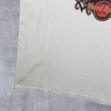 Load image into Gallery viewer, Early 00's Hard Rock Cafe "Las Vegas" Tourist Logo Spellout Graphic White T-Shirt
