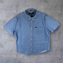 Load image into Gallery viewer, Lee Mens Chambray Shirt M Blue Micro Dot Short Sleeve Button Down Regular Fit
