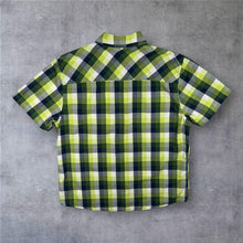 Load image into Gallery viewer, Mountain Hardwear Mens Large Hiking Shirt Green Plaid Zip Pocket Gorpcore L
