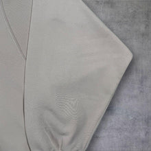 Load image into Gallery viewer, Early 00's Reebok Embroidered Logo Spellout Cream Crewneck Sweatshirt
