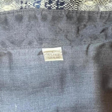 Load image into Gallery viewer, Vintage 90's Grey Blue Patterned Striped Long Sleeve Flannel Shirt
