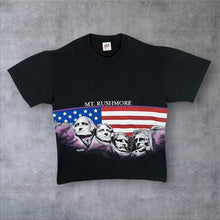 Load image into Gallery viewer, Vintage Anvil (1991) MT. Rushmore San Segal Souvenir Graphic Single Stitch T-Shirt
