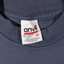 Load image into Gallery viewer, Vintage Anvil Native Amerian Wolf Wildlife Graphic Blue Made In USA Cotton T-Shirt
