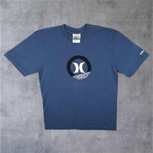 Load image into Gallery viewer, Early 00's Hurley International Skater Surfer Y2K Blue Cotton Short Sleeve T-Shirt
