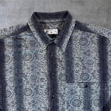 Load image into Gallery viewer, Vintage 90's Matchplay Grey Mix Floral Patterned Long Sleeve Shirt
