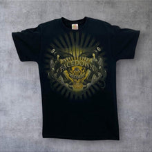 Load image into Gallery viewer, Early 00’s Facedown Records Christian Hardcore Punk Heavy Metal Band T-Shirt
