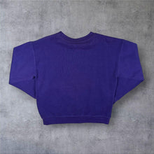 Load image into Gallery viewer, Vintage Nutmeg (1992) NCAA Washington Huskies College Graphic Purple Sweatshirt
