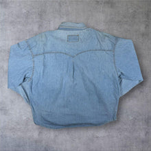 Load image into Gallery viewer, Vintage Stockerpoint Cowboy Western Panel Blue Denim Long Sleeve Popper Shirt
