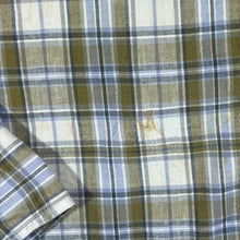 Load image into Gallery viewer, Early 00's Lee "Regular Fit" Plaid Check Long Sleeve Cotton Button-Up Shirt
