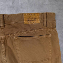Load image into Gallery viewer, Orvis "Five Pocket" Brown Classic Straight Leg Regular Fit Cotton Jeans
