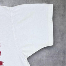 Load image into Gallery viewer, Vintage 90's America Souvenir Flag Spellout Graphic White Single Stitch T-Shirt
