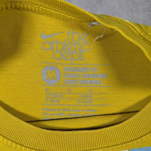 Load image into Gallery viewer, Nike Just Do It Logo Spellout Graphic Yellow Cotton Short Sleeve T-Shirt
