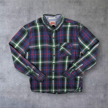 Load image into Gallery viewer, Levi's "Standard Fit" Multi Check Long Sleeve Cotton Button-Down Shirt
