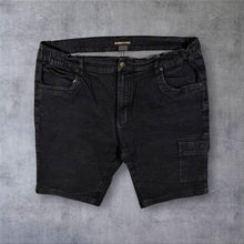 Load image into Gallery viewer, Atlas For Men Classic Black Stretch Cotton Denim Casual Cargo Shorts
