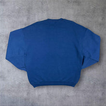 Load image into Gallery viewer, Vintage Jerzees NCAA University Of Kentucky Wildcats Embroidered College Sweatshirt
