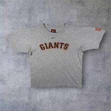 Load image into Gallery viewer, Vintage Nike Team MLB San Francisco Giants Baseball Graphic Grey Cotton T-Shirt
