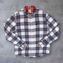 Load image into Gallery viewer, Lee "Regular Fit" Multi Plaid Check Cotton Long Sleeve Button-Up Flannel Shirt
